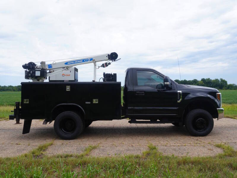 ford f-350 super duty chassis cab 2019 1FDRF3H66KEC94179 image ford f-350 super duty chassis cab 2019 1FDRF3H66KEC94179 image